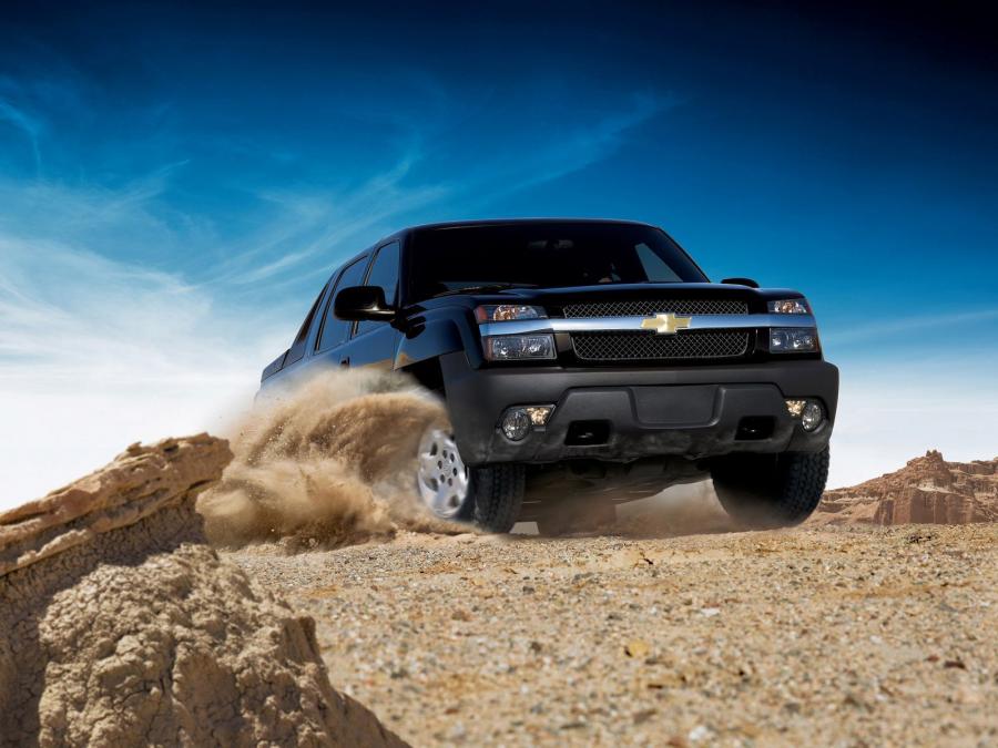  Chevrolet Avalanche 2002 года  (фото 5 из 93)